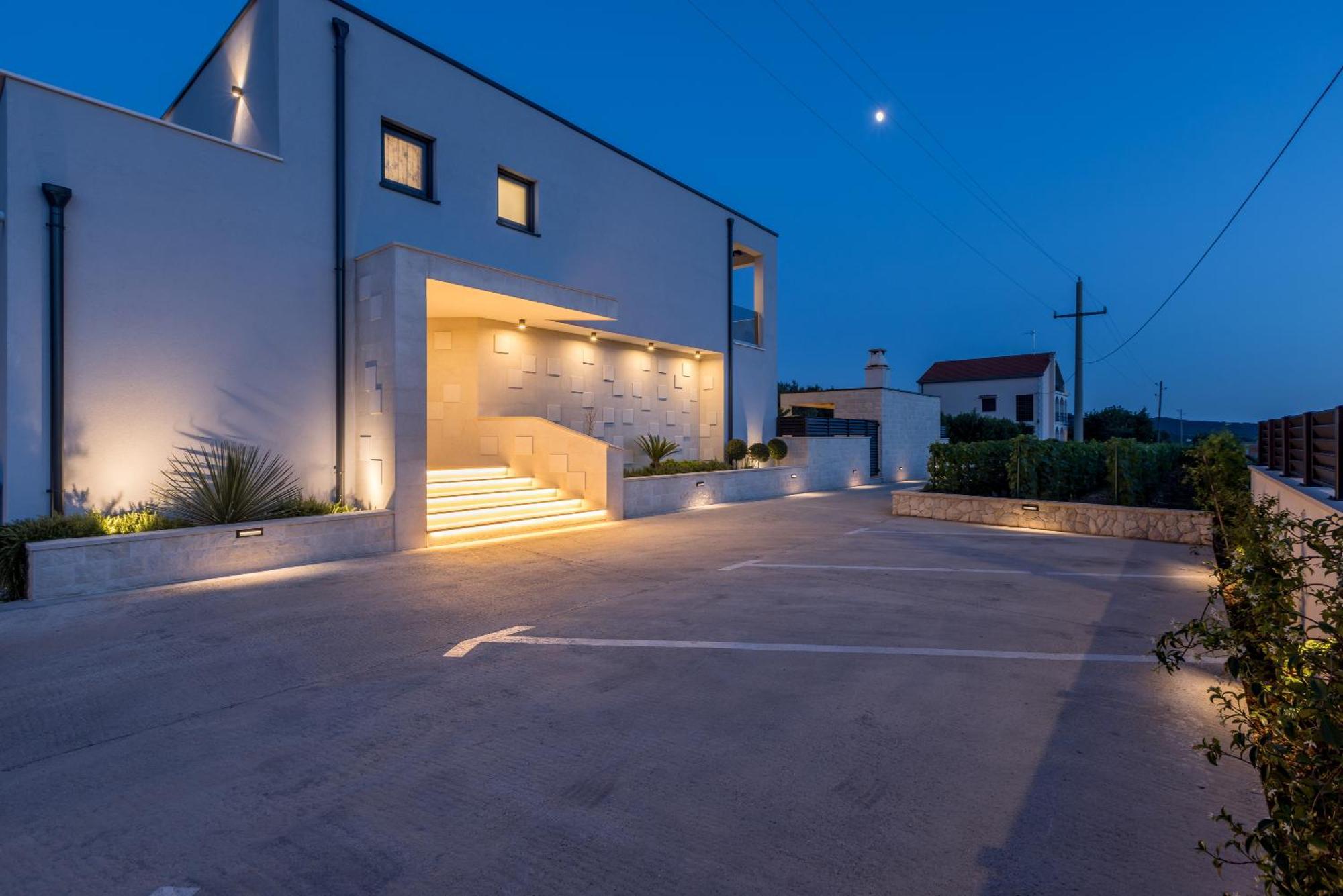 Luxury Villa Diana With Heated Pool And Jacuzzi Dograde Exterior foto