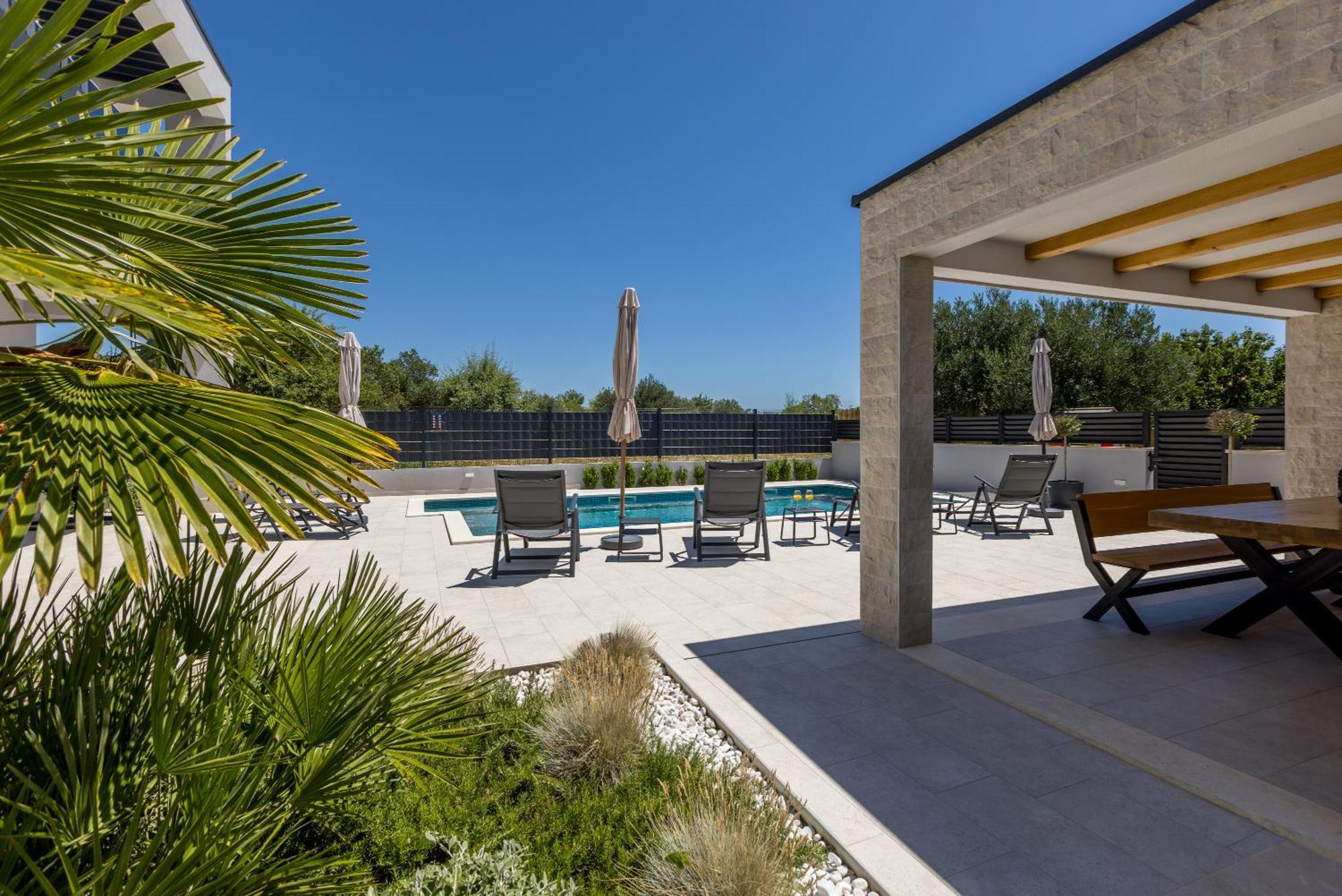Luxury Villa Diana With Heated Pool And Jacuzzi Dograde Exterior foto